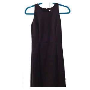 Little black (sheath) dress